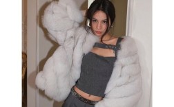 2025年蓝狐最新价格行情如何？养殖户与市场买家需重点关注哪些影响因素？