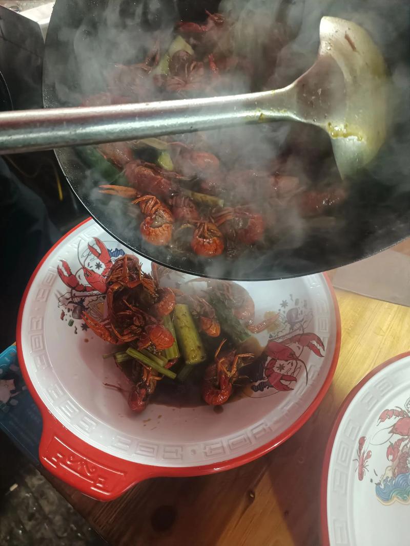 2025年龙虾价格走势-图1 2025年龙虾价格走势-图1