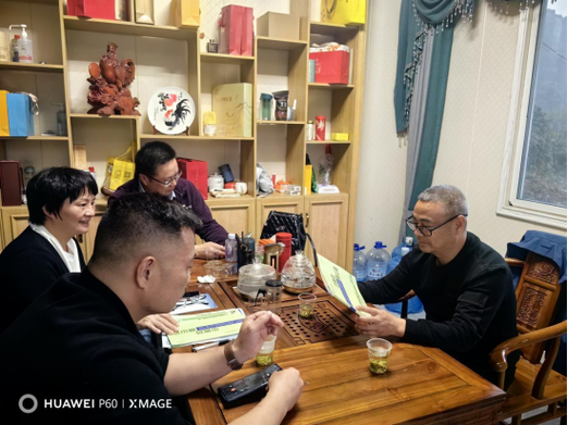 当前蛋鸡养殖面临哪些技术瓶颈?如何通过交流大会突破养殖效率与疾病防控难题?-图1 当前蛋鸡养殖面临哪些技术瓶颈?如何通过交流大会突破养殖效率与疾病防控难题?-图1