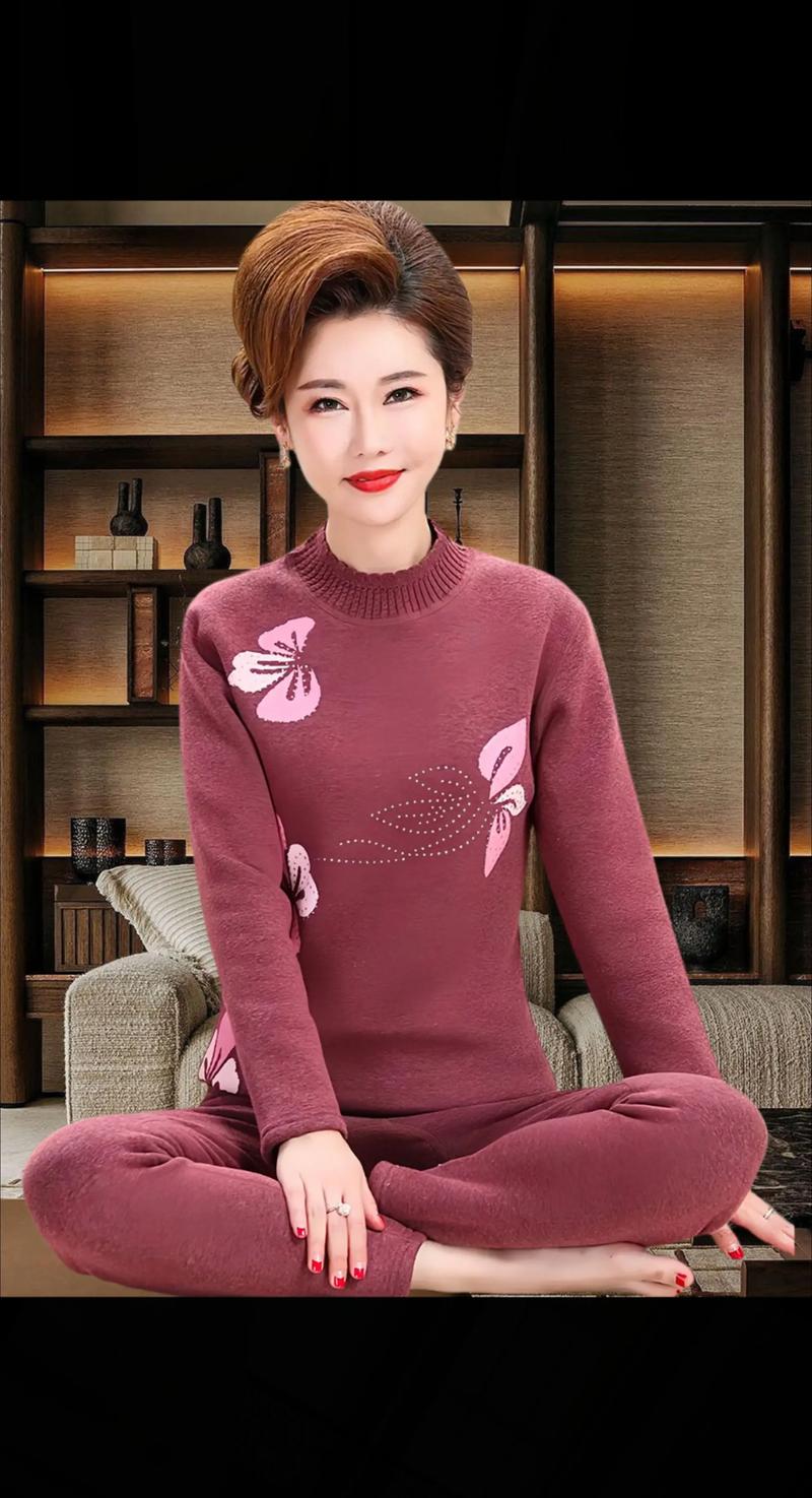女士冬季保暖套装价格多少?-图1 女士冬季保暖套装价格多少?-图1