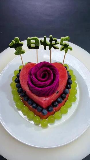 水果拼盘蛋糕有哪些品种？-图2