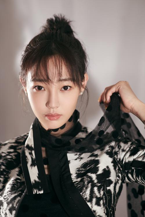 白百何有几个品种？-图1