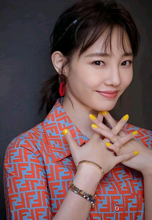 白百何有几个品种？-图3